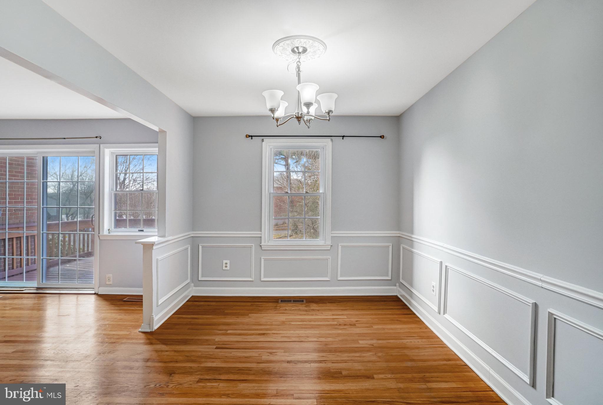 5472 Truxion Court Burke, VA 22015 - Photo 8 of 32