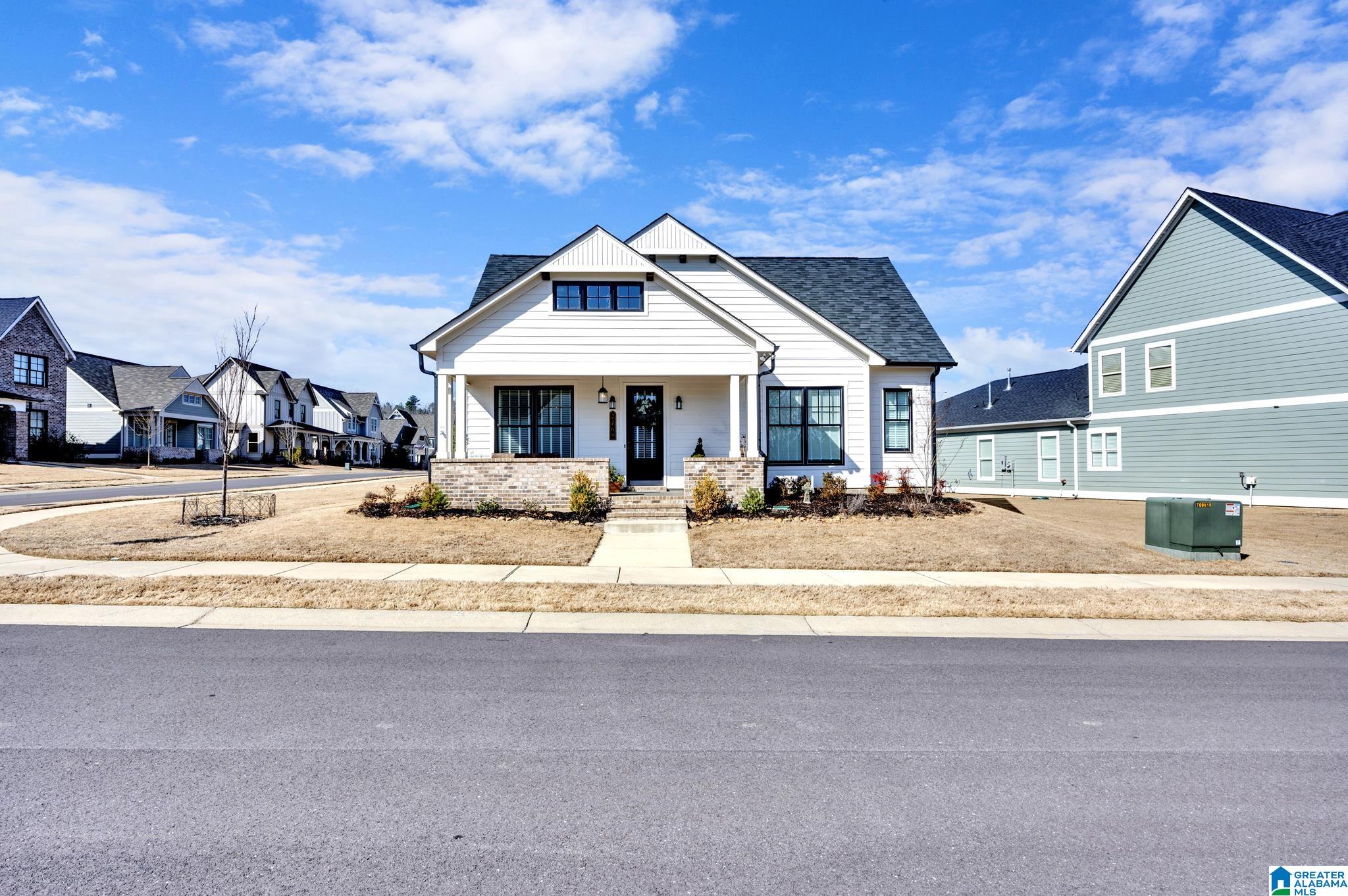 2768 Griffin Way Birmingham, AL 35244 - Photo 2 of 35