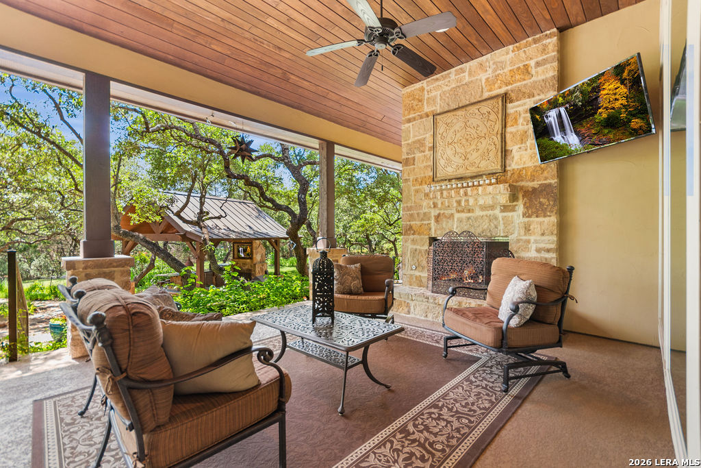 25 Stone Terrace Fair Oaks Ranch, TX 78015 - Photo 70 of 95