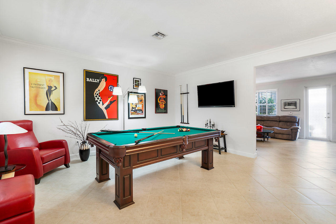 585 Northwest Dickens Court Boca Raton, FL 33432 - Photo 10 of 31 014-585NWDickensCt-BocaRaton-FL-small