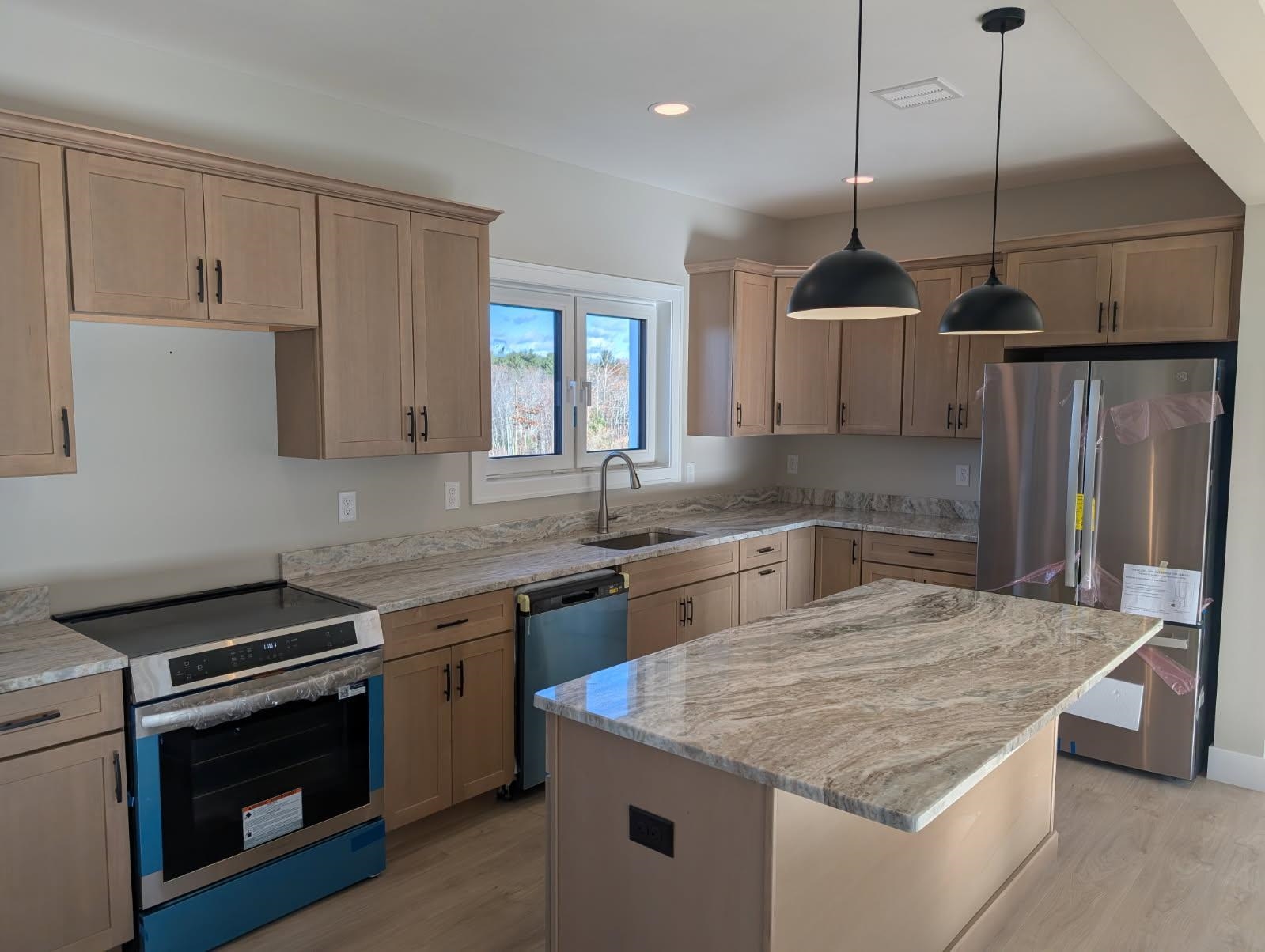 21 Windsor Lane, Unit A Exeter, NH 03833 - Photo 3 of 35