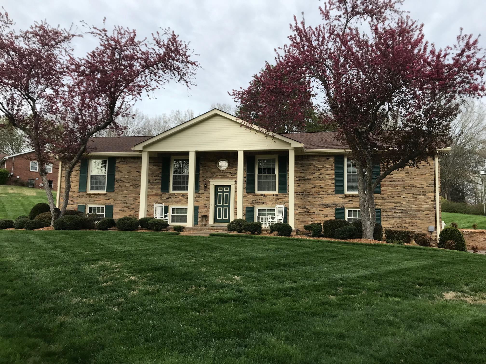 601 Cornwall Road Clarksville, TN 37043 - Photo 1 of 30 Gallery Image 1
