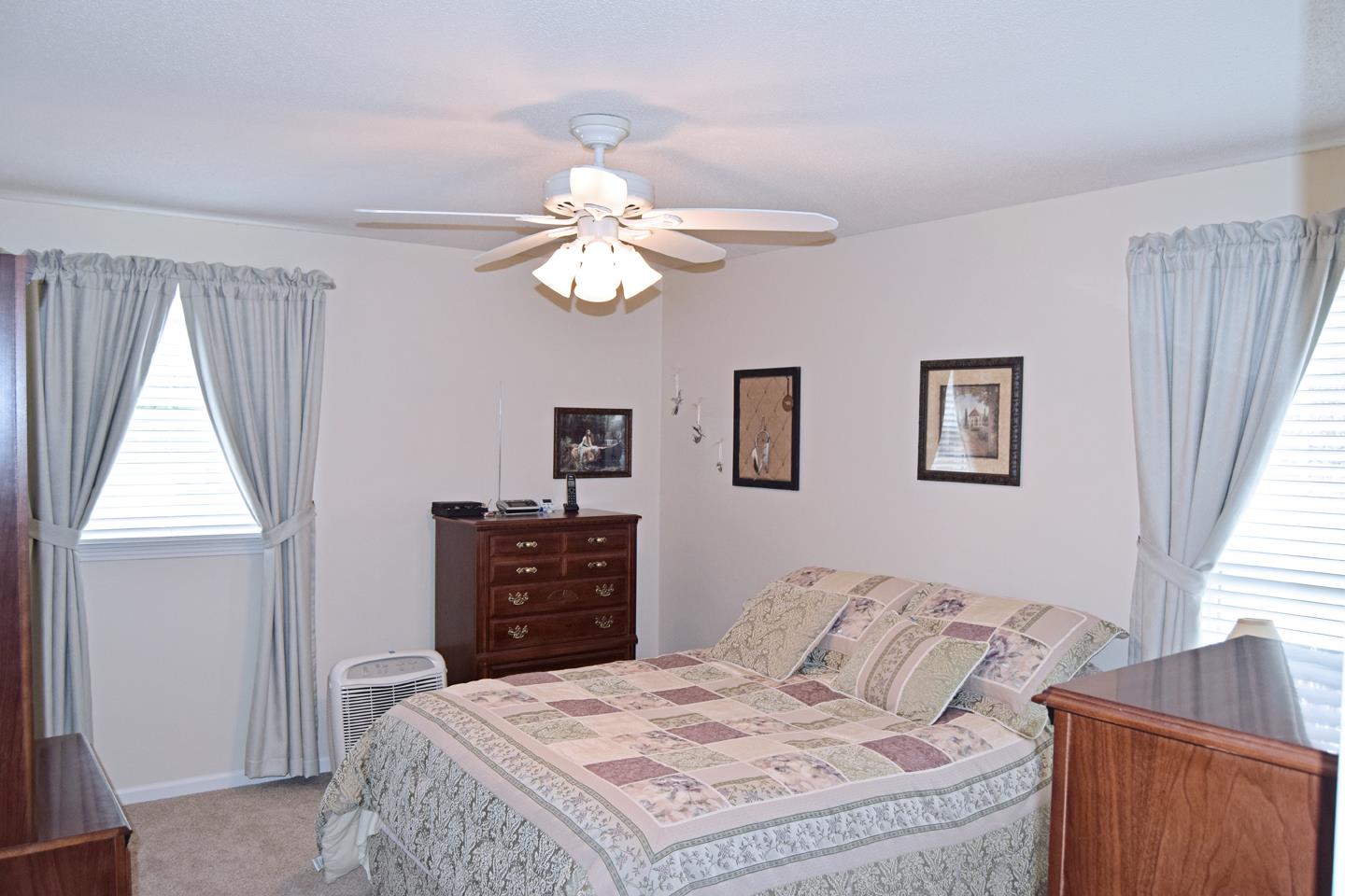 601 Cornwall Road Clarksville, TN 37043 - Photo 15 of 30 Gallery Image 15
