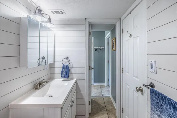$1,650 | 101 Old Ferry Road, Unit 27B, Shalimar, FL 32579
