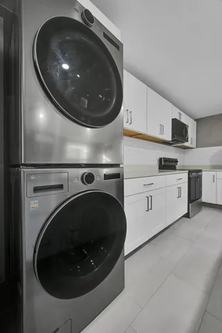 $2,000 | 6375 86th Lane, Vero Beach, FL 32967