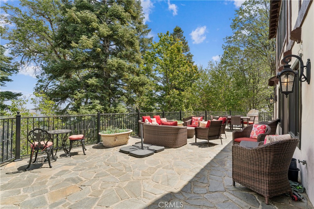 29162 Bald Eagle Ridge Road Lake Arrowhead, CA 92352 - Photo 58 of 66 Gallery Image 58