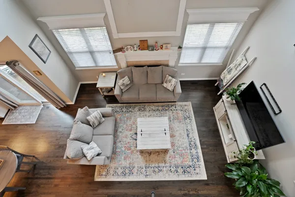 $900,000 | 25947 Campbell Lane, Plainfield, IL 60585