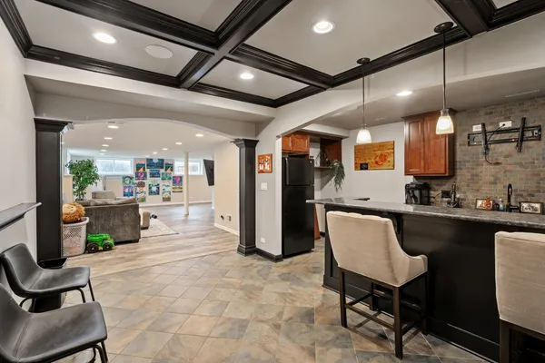 $900,000 | 25947 Campbell Lane, Plainfield, IL 60585