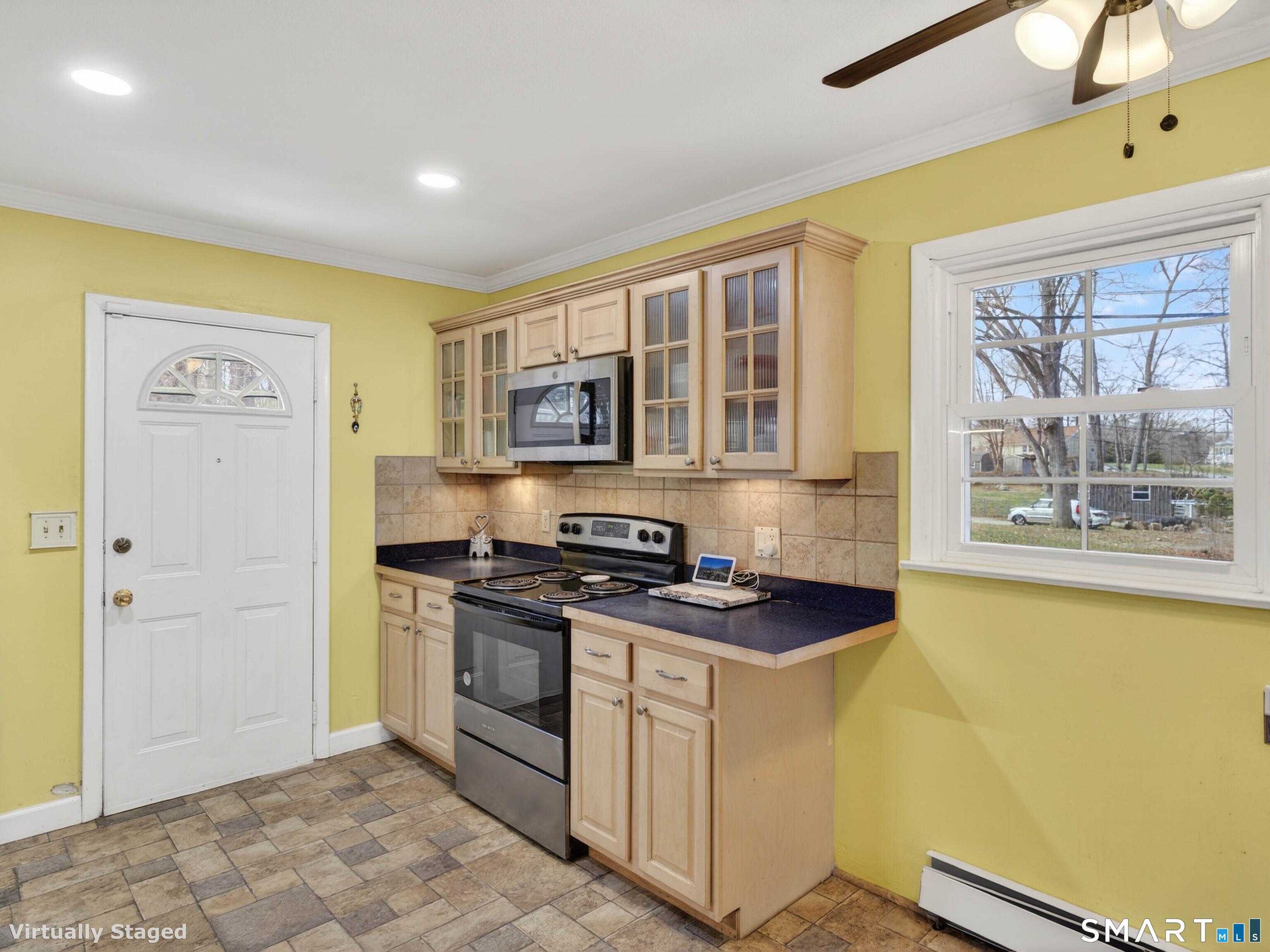 1866 Center Groton Road Ledyard, CT 06339 - Photo 4 of 28