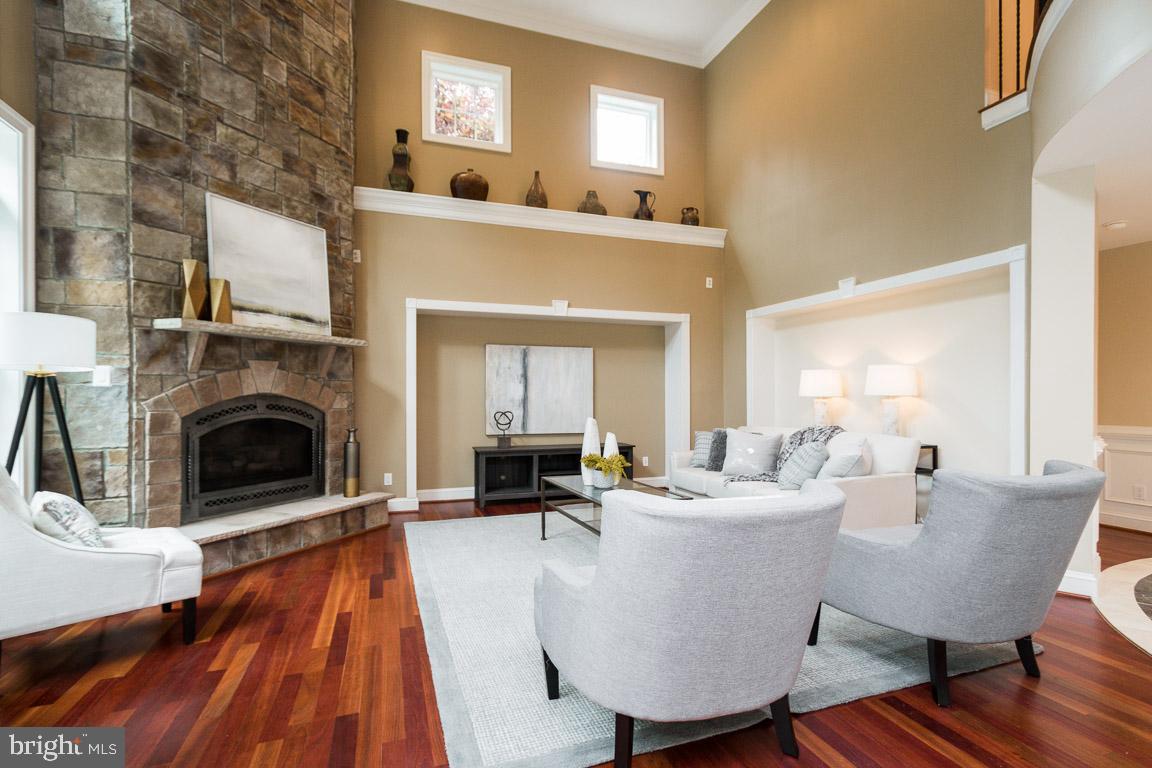 313 Adahi Road Southeast Vienna, VA 22180 - Photo 23 of 82 Gallery Image 23