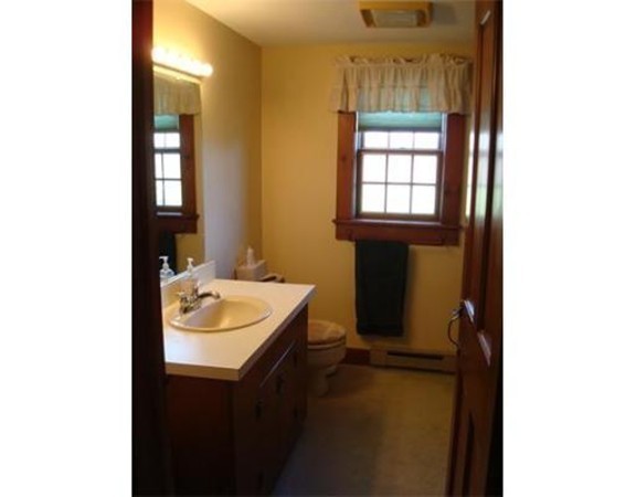 239 River Road Sunderland, MA 01375 - Photo 17 of 22