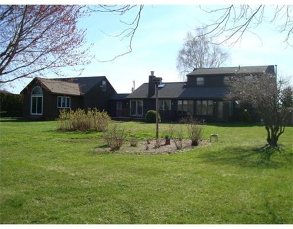 239 River Road Sunderland, MA 01375 - Photo 4 of 22