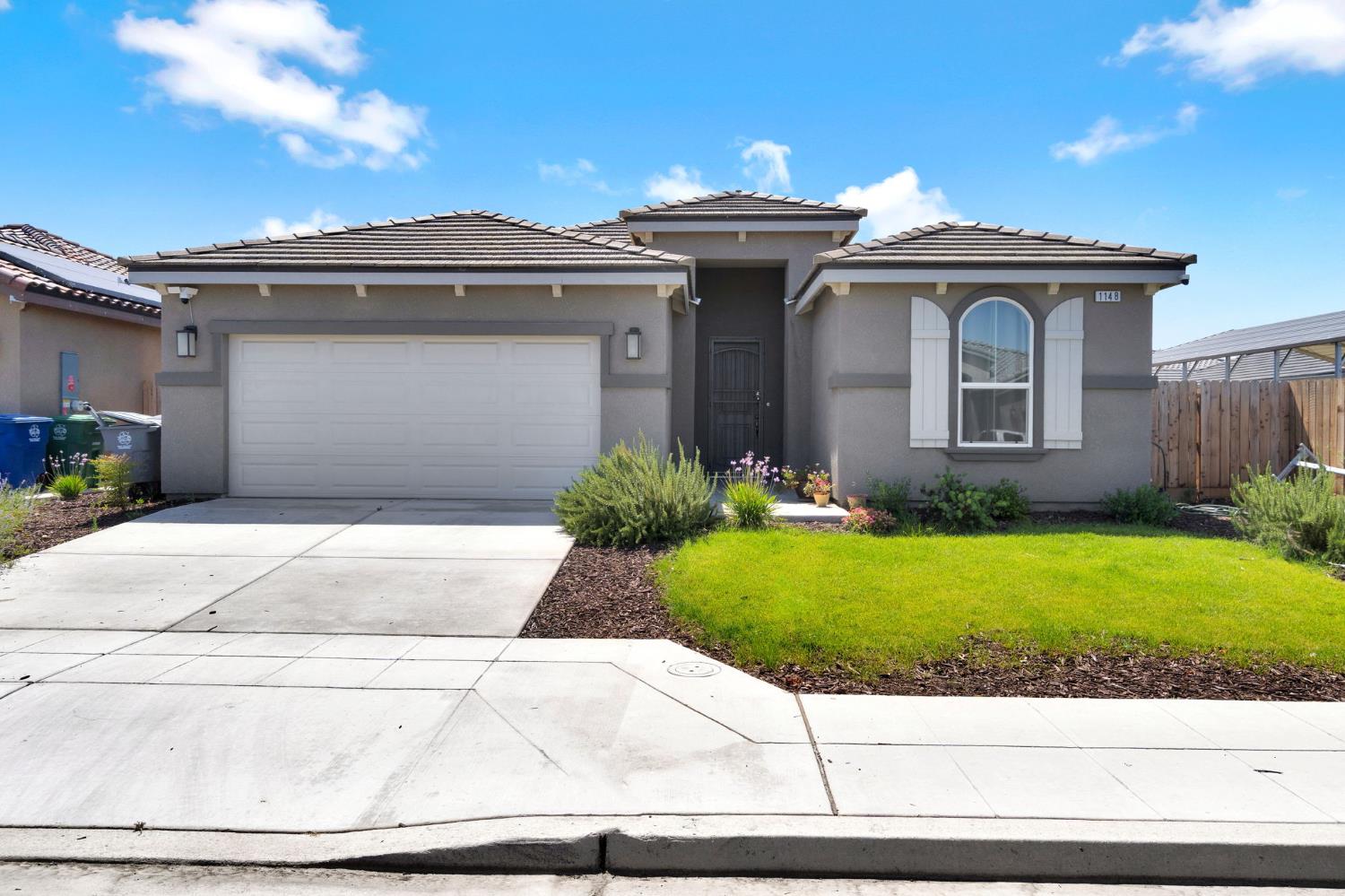 1148 Summit Drive Madera, CA 93638 - Photo 2 of 39