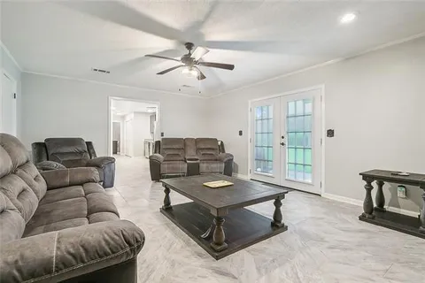 $315,000 | 2516 North Central Avenue, Lutcher, LA 70071