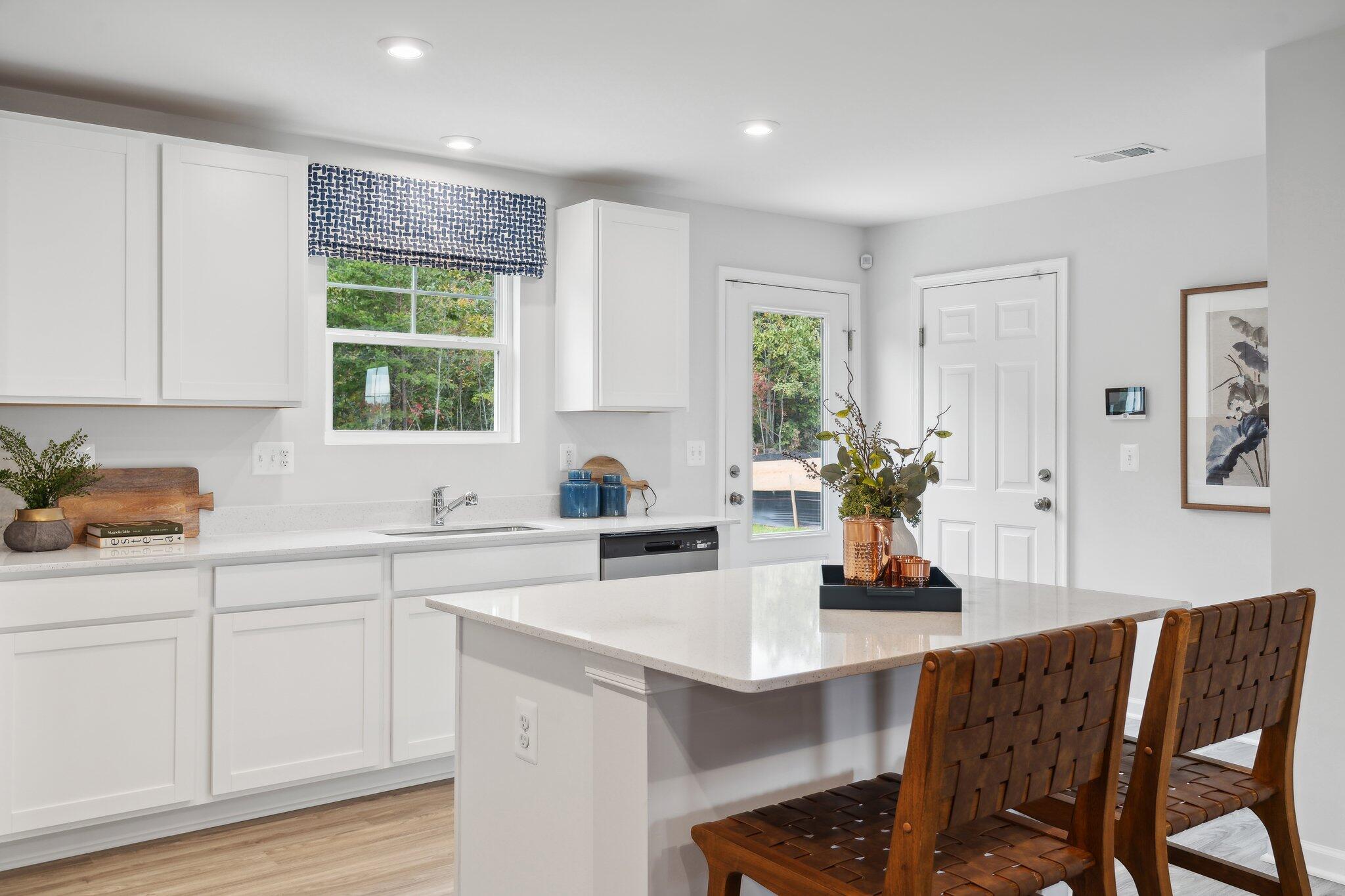 4126 Rising Tide Drive Summerville, SC 29485 - Photo 8 of 33 Kitchen and Island
