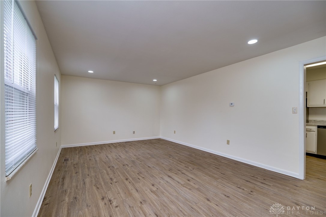 3114 East Stroop Road, Unit 3120 Dayton, OH 45440 - Photo 6 of 34