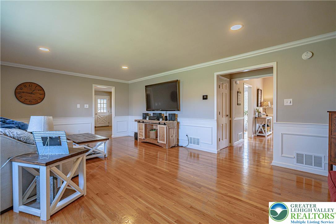 5433 Snowdrift Road Orefield, PA 18069 - Photo 21 of 50 Gallery Image 21
