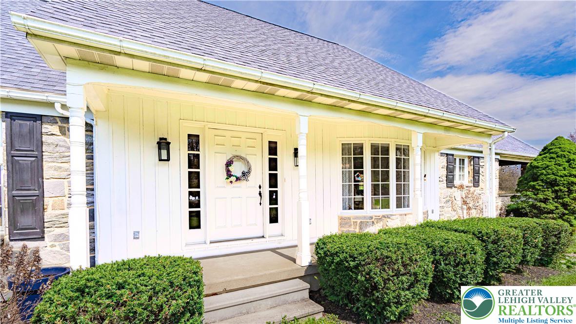 5433 Snowdrift Road Orefield, PA 18069 - Photo 3 of 50 Gallery Image 3