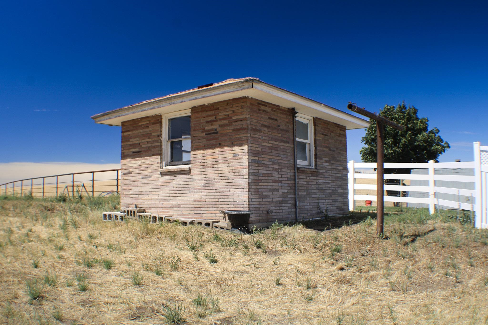 22008 West Washington Road Cheney, WA 99004 - Photo 3 of 34