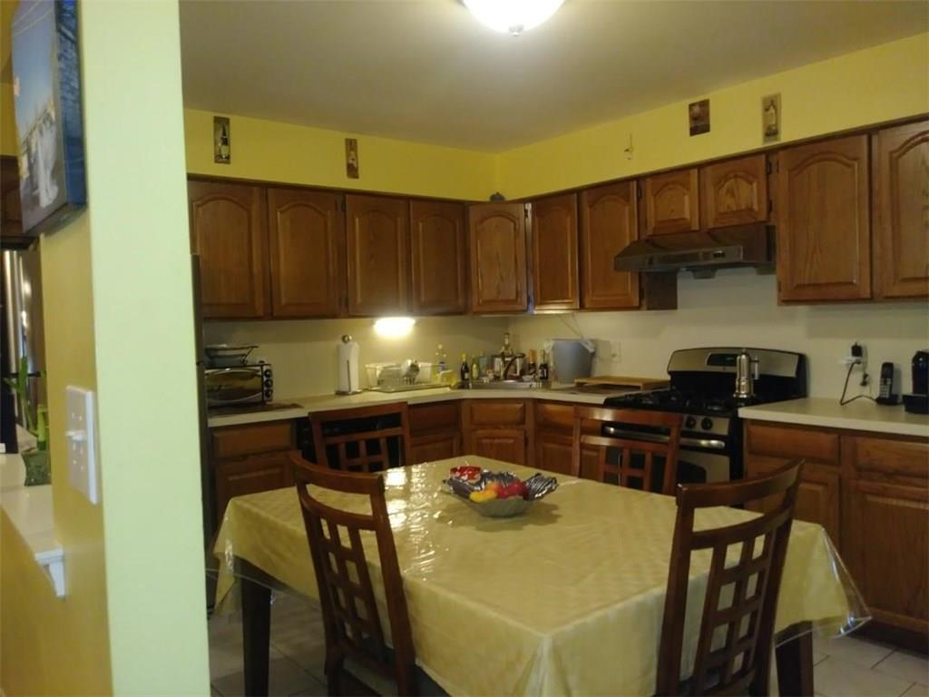 160 Bay Ridge Parkway Brooklyn, NY 11209 - Photo 9 of 14