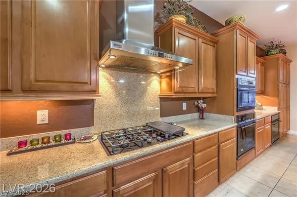 $815,000 | 2385 Luberon Drive, Henderson, NV 89044