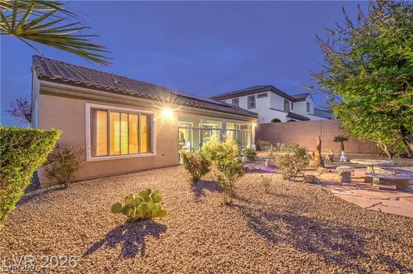 $815,000 | 2385 Luberon Drive, Henderson, NV 89044