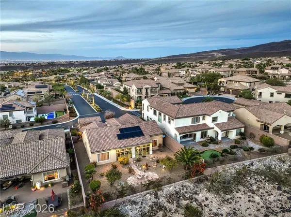 $815,000 | 2385 Luberon Drive, Henderson, NV 89044