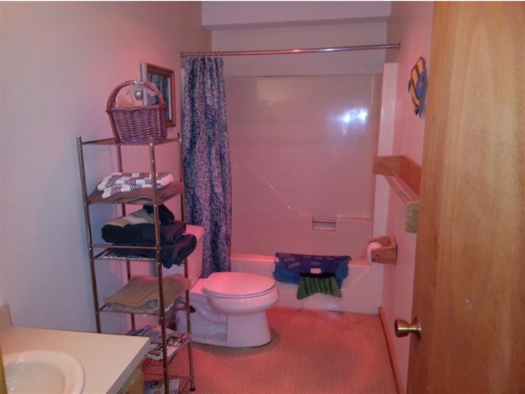 2 Mountain View Road, Unit 4L2 Bartlett, NH 03845 - Photo 8 of 9