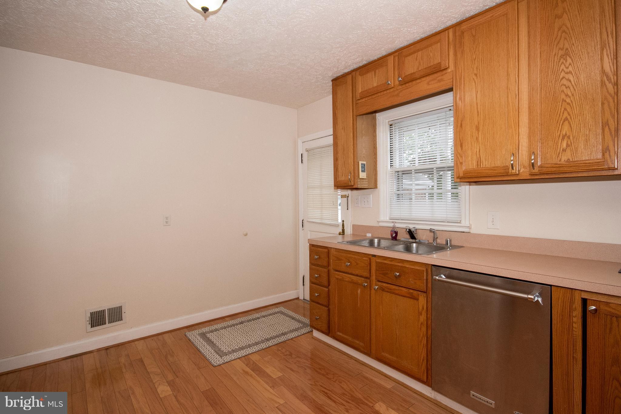 1407 Clearview Road Edgewood, MD 21040 - Photo 7 of 30 Kitchen