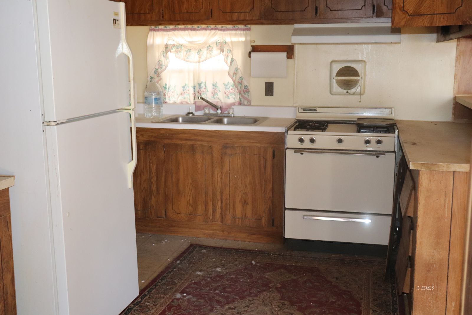 5758 Ridgecrest Boulevard Inyokern, CA 93527 - Photo 12 of 18