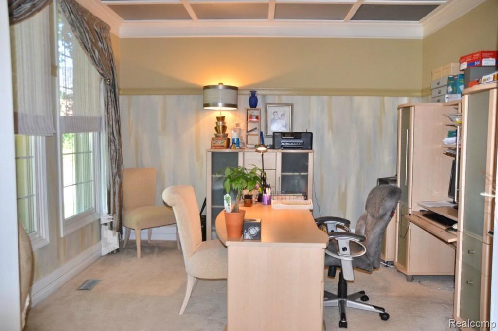 3120 Castleton Court Rochester, MI 48306 - Photo 16 of 40 1st Floor Office