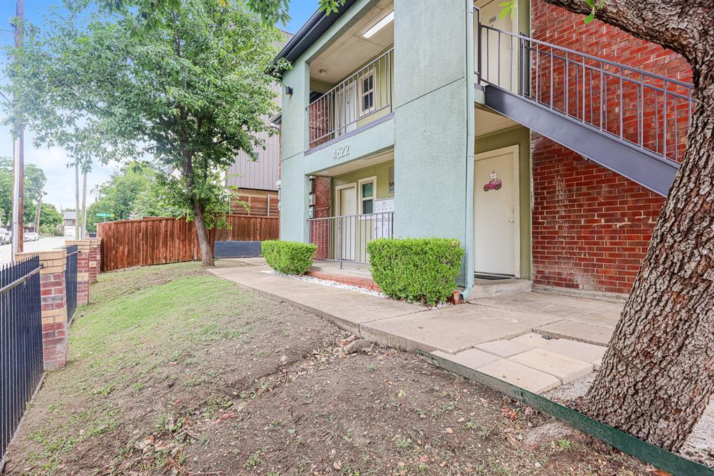 4622 Monarch Street, Unit 202 Dallas, TX 75204 - Photo 2 of 16