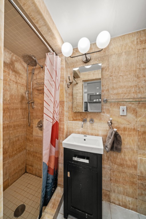 175 Bleecker Street, Unit 11 Manhattan, NY 10012 - Photo 10 of 14 Photo 10