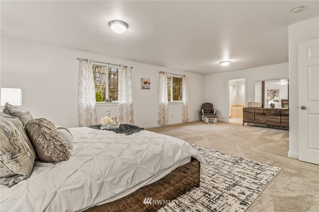 18727 10th Avenue Southeast Bothell, WA 98012 - Photo 26 of 39 Gallery Image 26