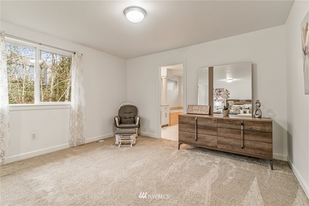 18727 10th Avenue Southeast Bothell, WA 98012 - Photo 27 of 39 Gallery Image 27