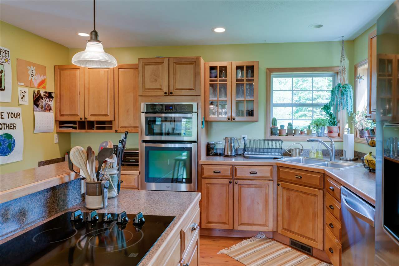 7110 Rosinski Road Cedar, MI 49621 - Photo 15 of 61 1834002-14.JPG