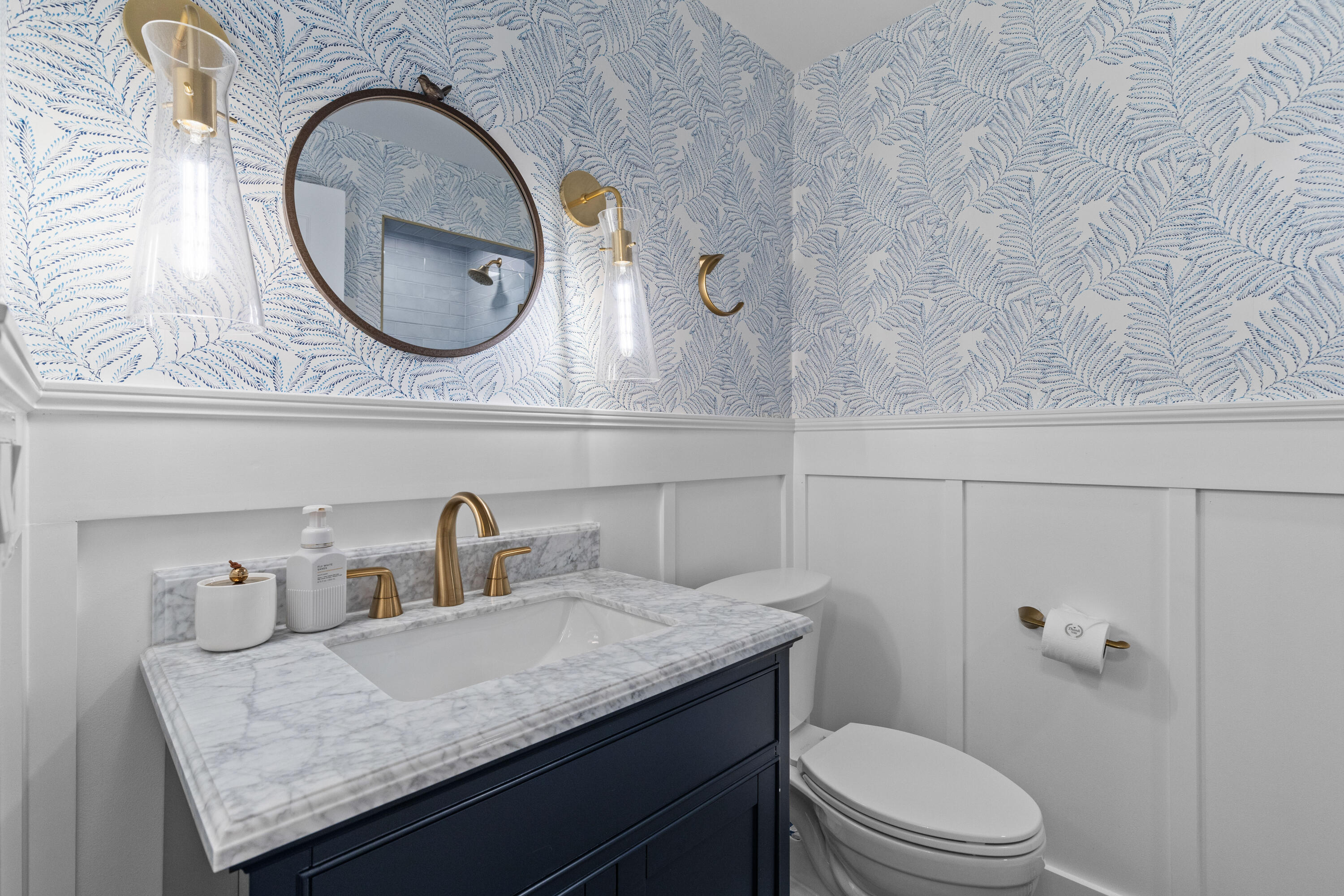 146 Broad Street, Unit B Charleston, SC 29401 - Photo 20 of 40 1G1A3340