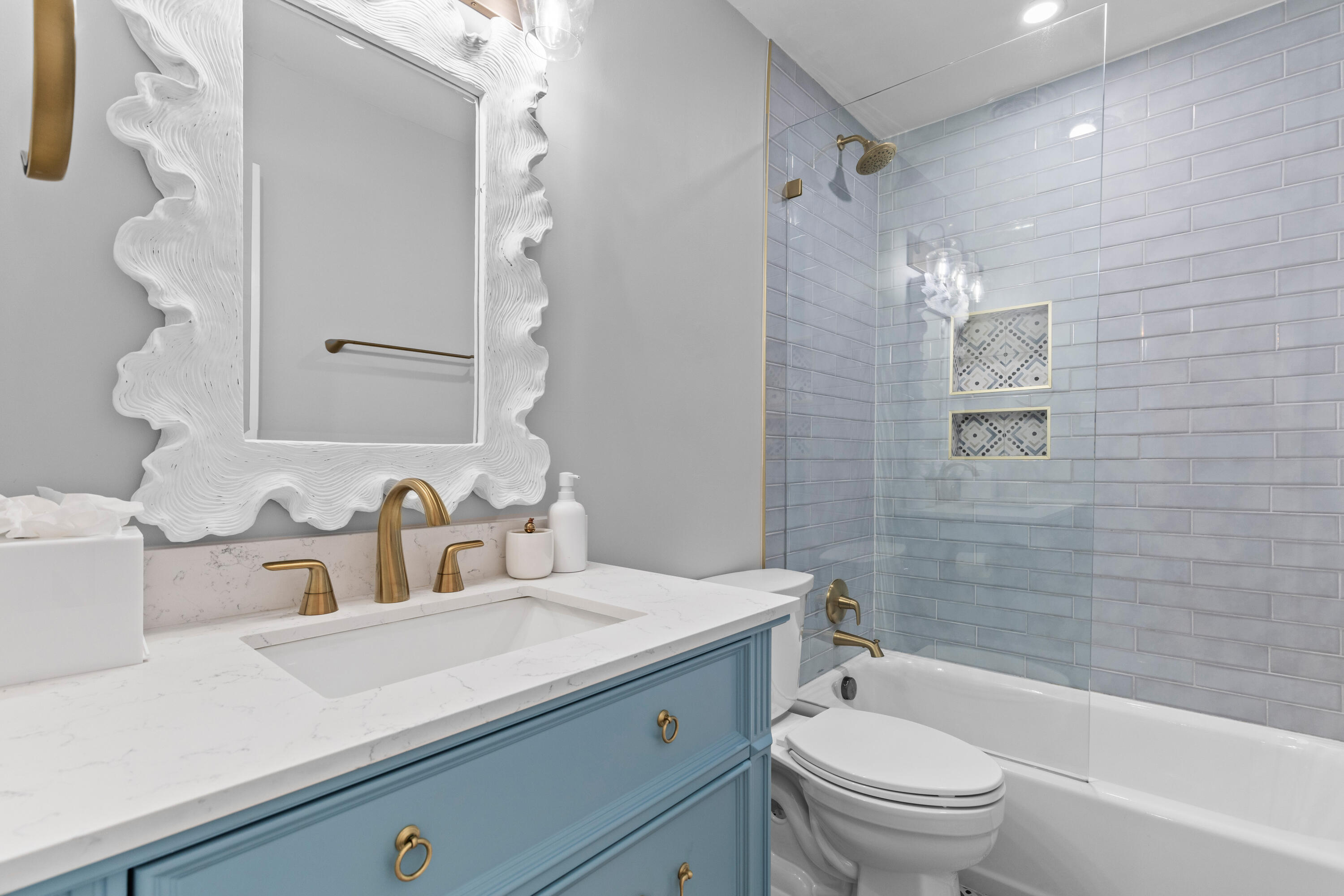 146 Broad Street, Unit B Charleston, SC 29401 - Photo 27 of 40 1G1A3385