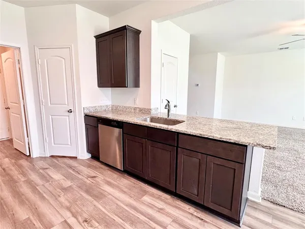 $2,195 | 2409 Stillwater Drive, Champaign, IL 61821