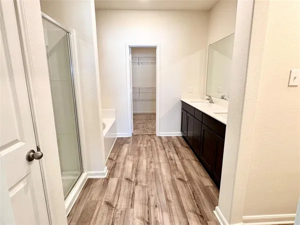 $2,195 | 2409 Stillwater Drive, Champaign, IL 61821