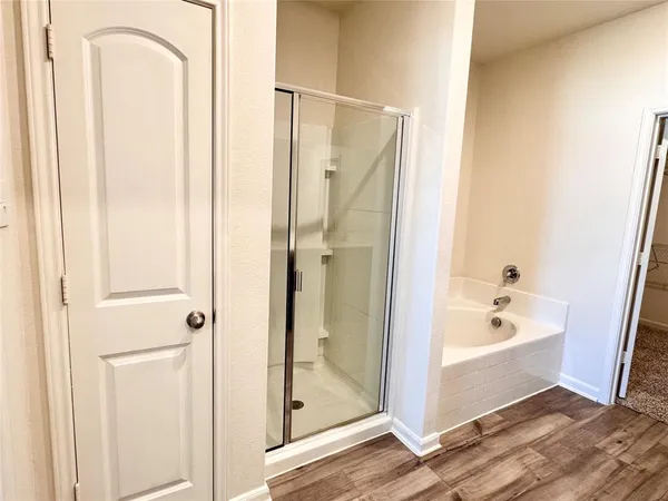 $2,195 | 2409 Stillwater Drive, Champaign, IL 61821