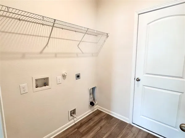 $2,195 | 2409 Stillwater Drive, Champaign, IL 61821