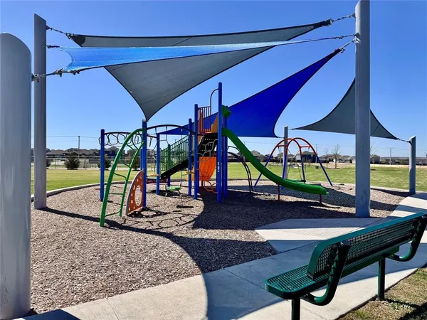 $2,195 | 2409 Stillwater Drive, Champaign, IL 61821