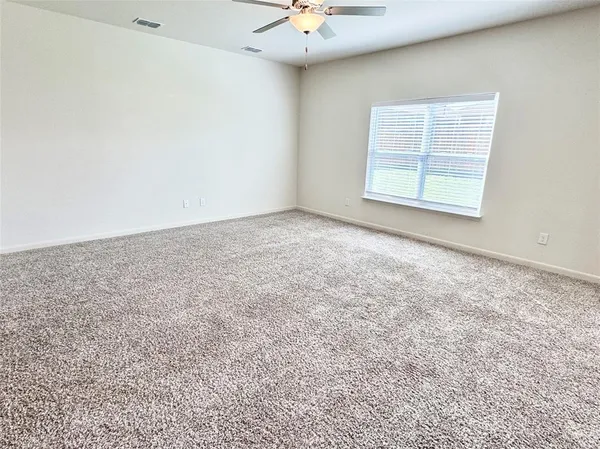 $2,195 | 2409 Stillwater Drive, Champaign, IL 61821