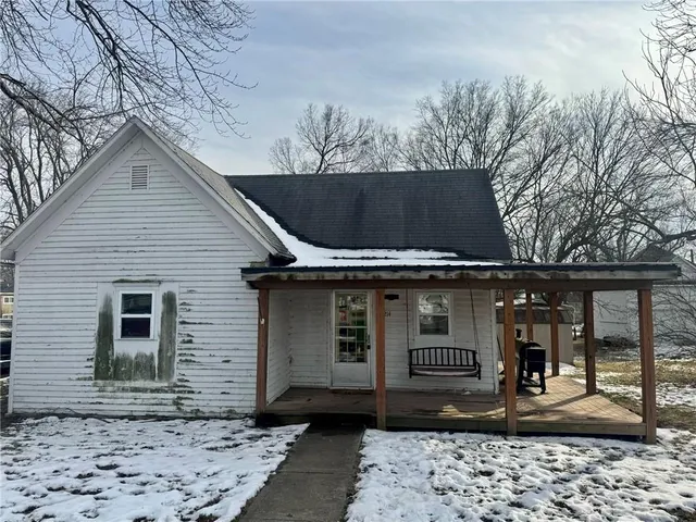 $124,900 | 214 East Cass Street, Drexel, MO 64742