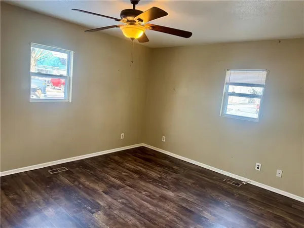 $124,900 | 214 East Cass Street, Drexel, MO 64742