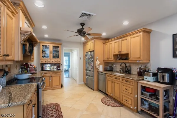 $3,800 | 113 Sunrise Drive, Gillette, NJ 07933