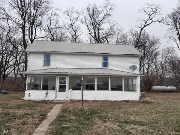 $299,900 | 2192 East 300 North, Crawfordsville, IN 47933