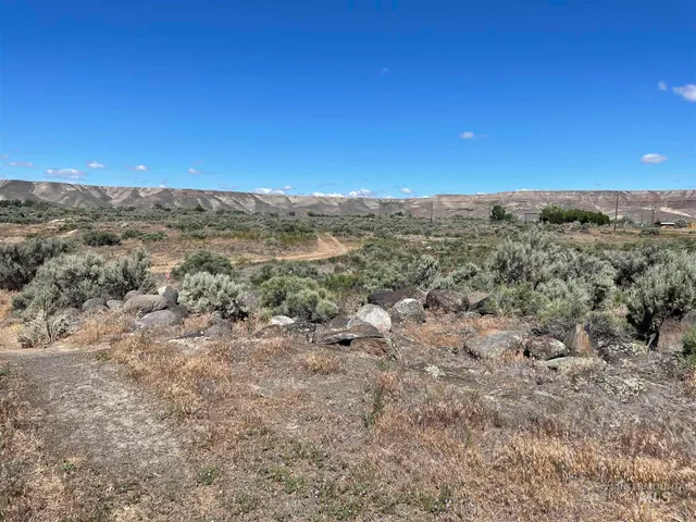 $70,000 | 2700 South 900 Street, Hagerman, ID 83332