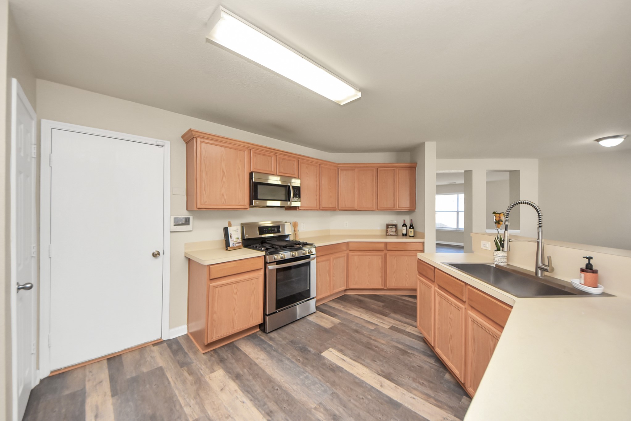 19730 Moose Cove Court Tomball, TX 77375 - Photo 11 of 38